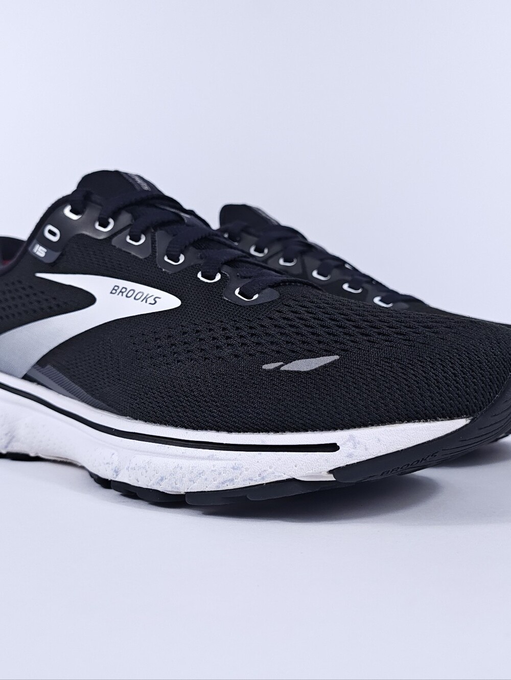 Brooks Ghost 15 Womens 9.5 Wide Neutral Cushioned Road Running Shoes Black